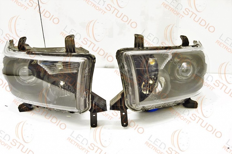 Светодиодные фары Toyota Sequoia Bi Led